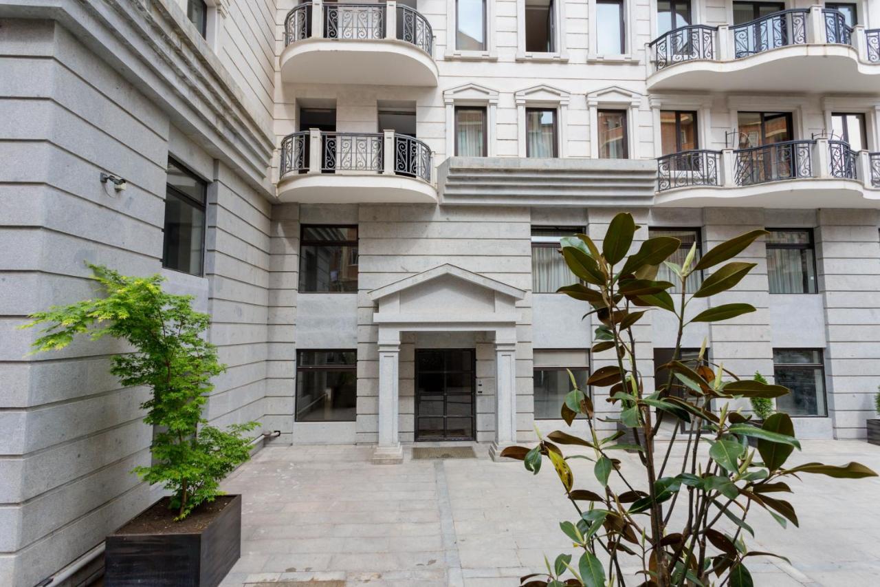 טביליסי Downtown Two-Bedrom Apartment מראה חיצוני תמונה